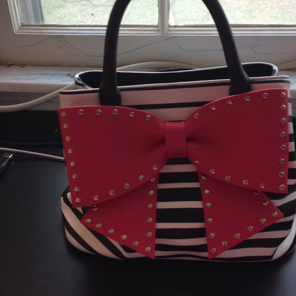 Betsey Johnson purse